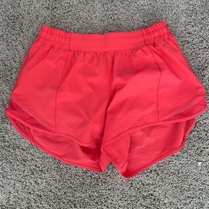 Lululemon tall Hotty hot shorts size 8 hot pink